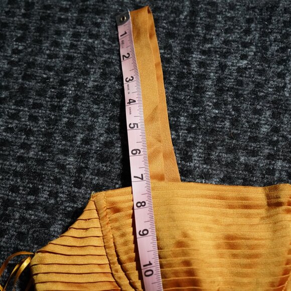 ASTR the Label sz XL Gold - Picture 7 of 9